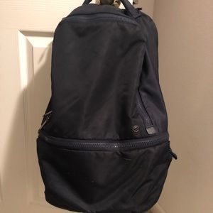 Lululemon city adventure back pack!